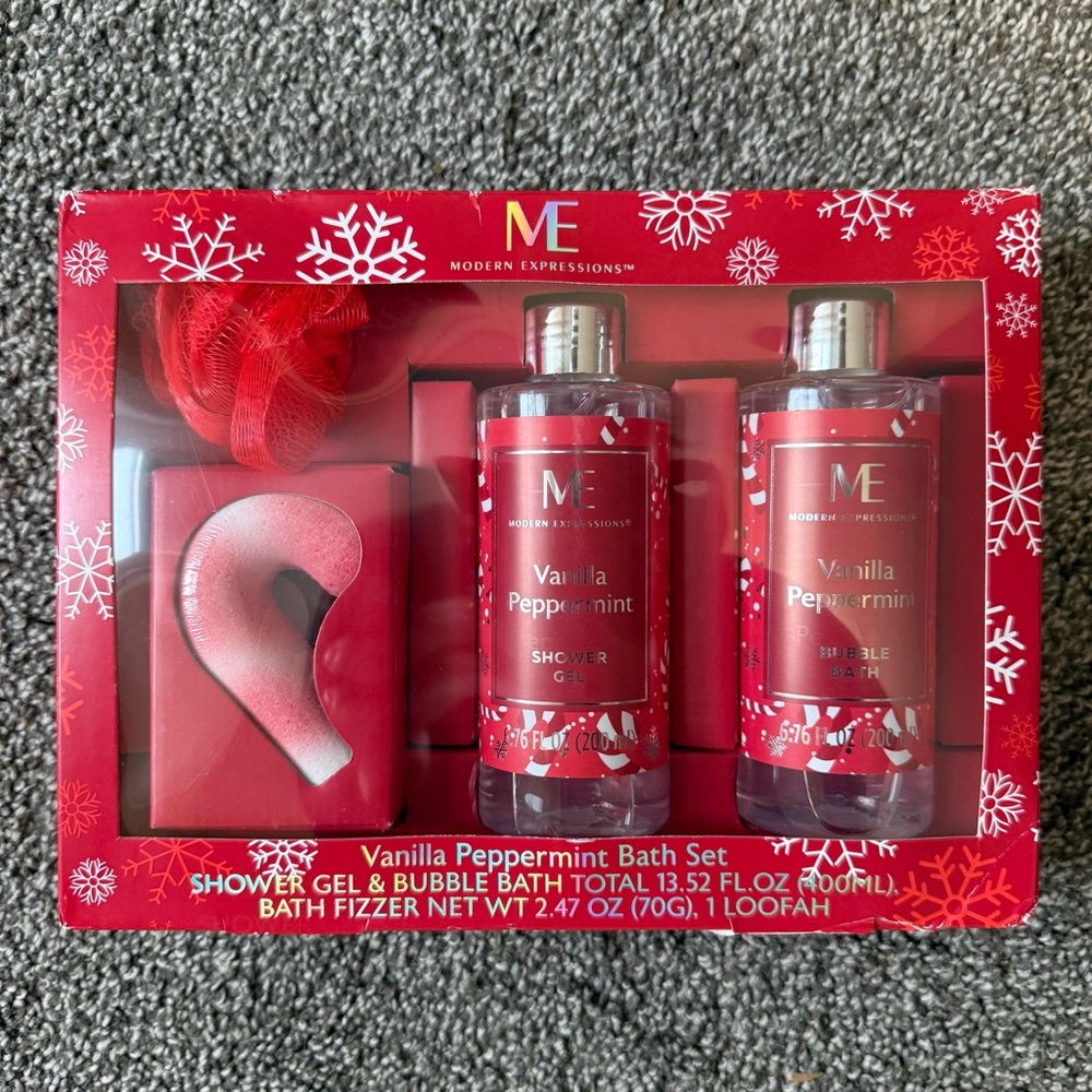 Modern Expressions Bath Set